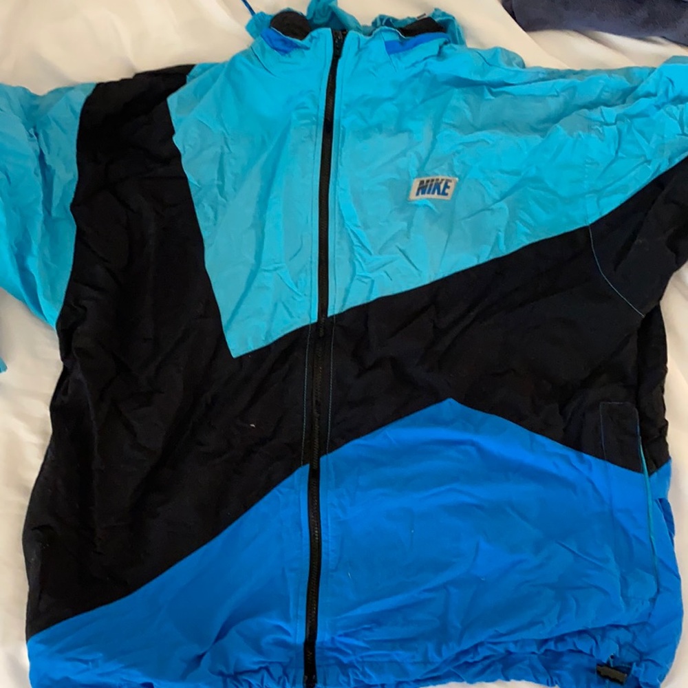 Vintage Nike wind breaker